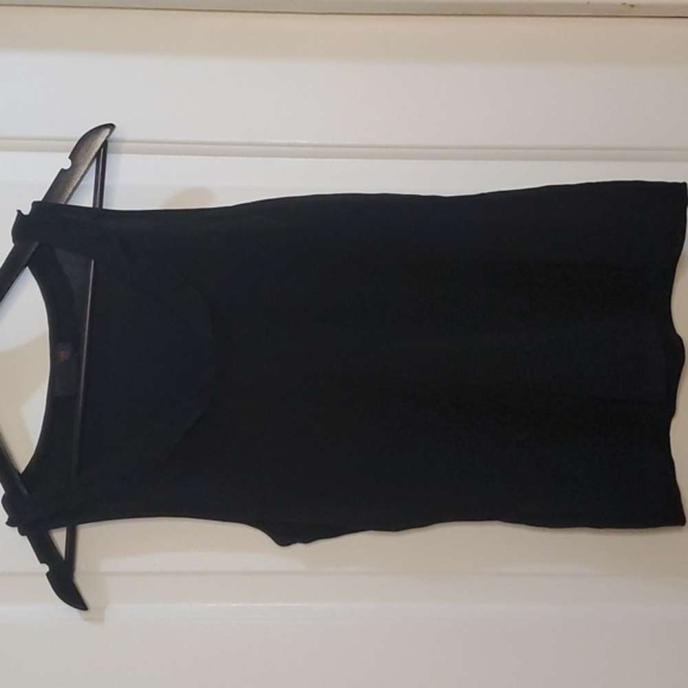 RALPH LAUREN tank top size Medium‎ sleeveless rayon ruffled